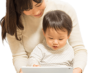 天神幼児タブレット版を使う親子